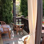 Romir Bardzo Goscinne Проживание в семье Штутово