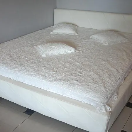 Pansiyon Romir Bardzo Goscinne *